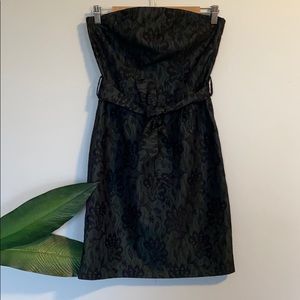 Sisley Green Lace Cocktail Dress